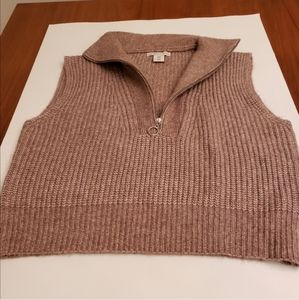 Knit vest quarterzip